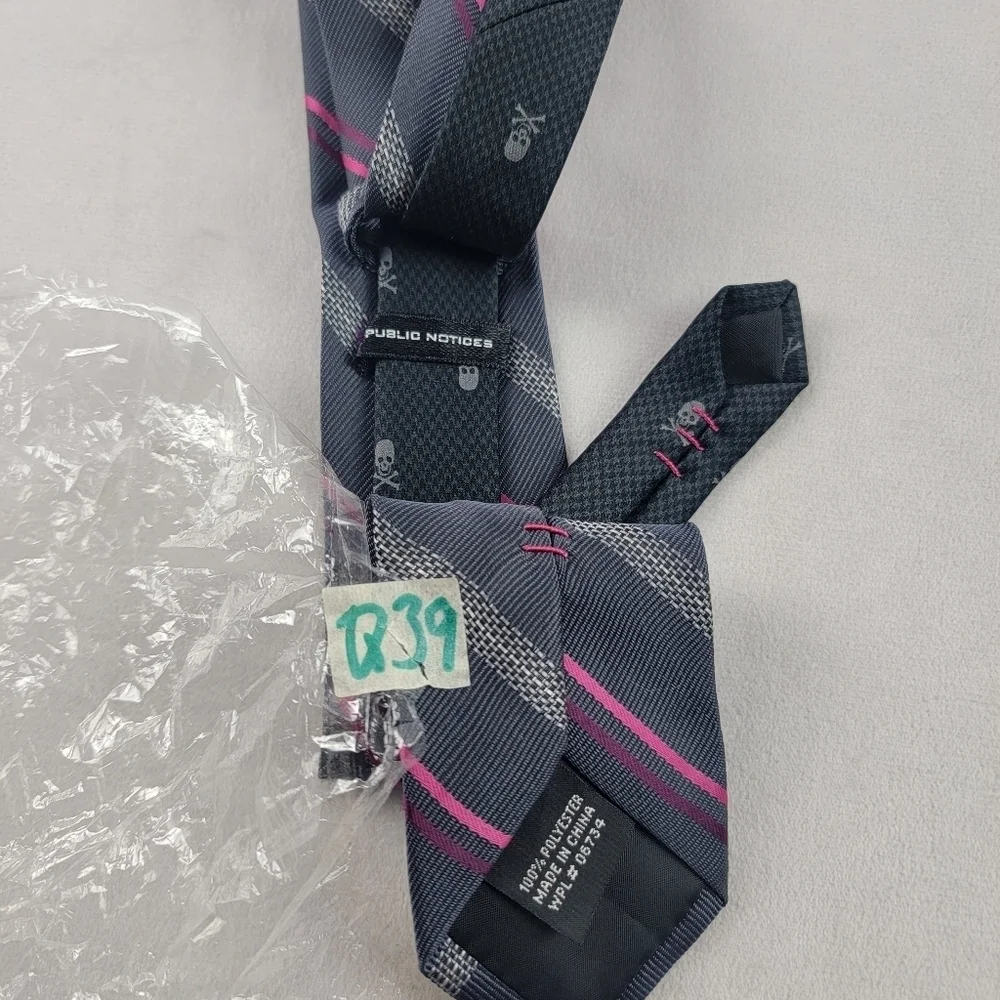 Public Notices grey‎ pink stripe skinny tie with skull details 2.25